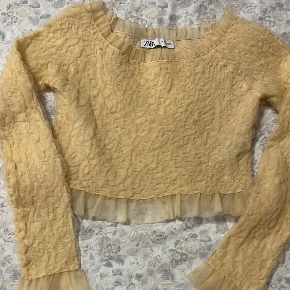 Zara Ruffled Textured Top in Soft Yellow